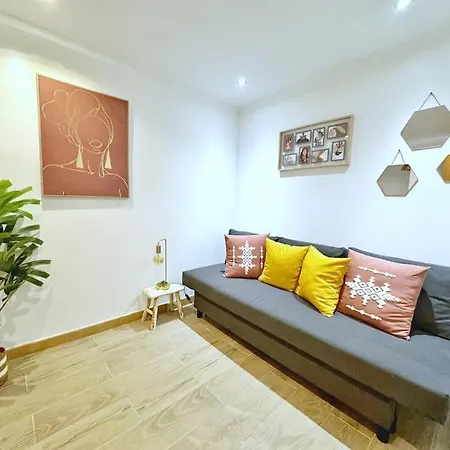 Apartment Botanique - Up To 3 By Homeful Homes *