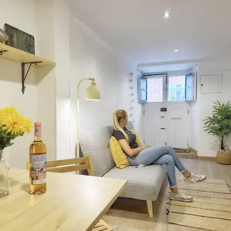 Апартаменти Botanique - Up To 3 By Homeful Homes