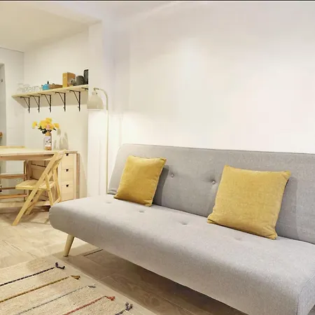 Botanique - Up To 3 By Homeful Homes Лісабон