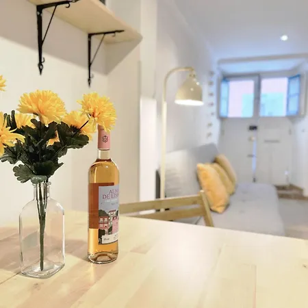 Апартаменти Botanique - Up To 3 By Homeful Homes *