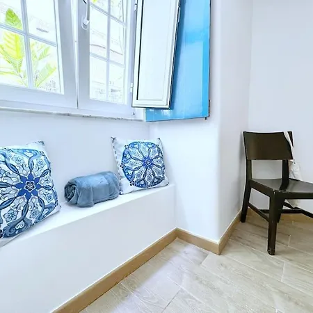 Botanique Nest By Homeful Homes 아파트 리스본