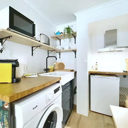 Botanique Nest By Homeful Homes 아파트 리스본